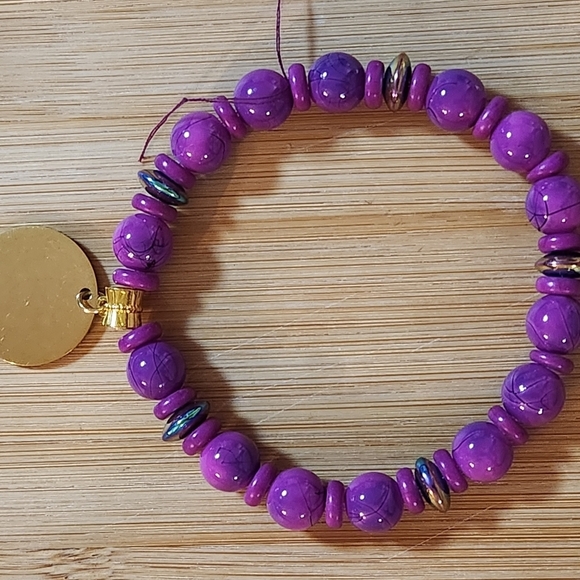 Hand Crafted Charm Stretch Bracelet Purple Gold Engraved Charm Inspirational - Picture 7 of 7